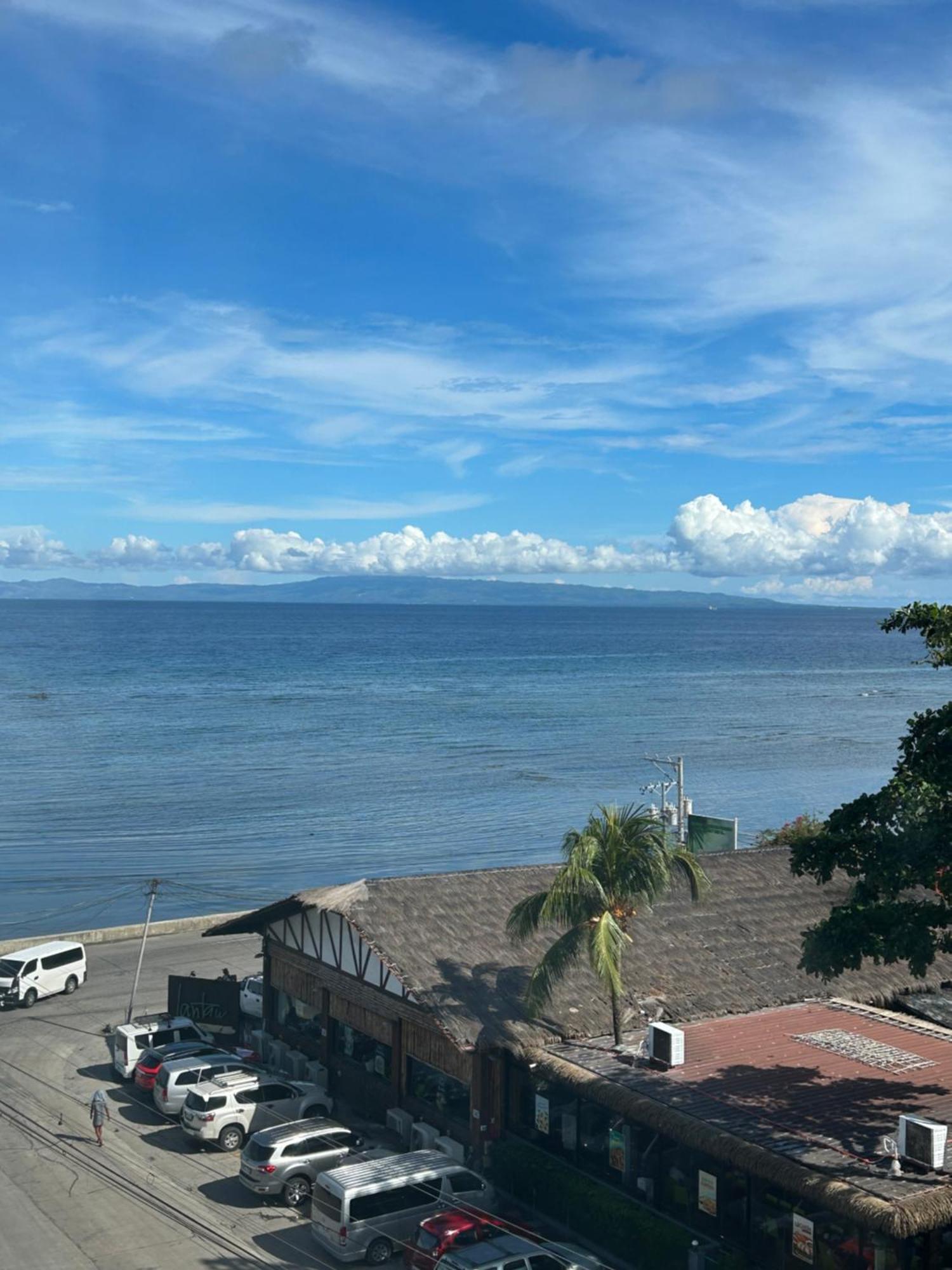 Condotel Dc Marina Spatial Felinvest Dumaguete City Zewnętrze zdjęcie